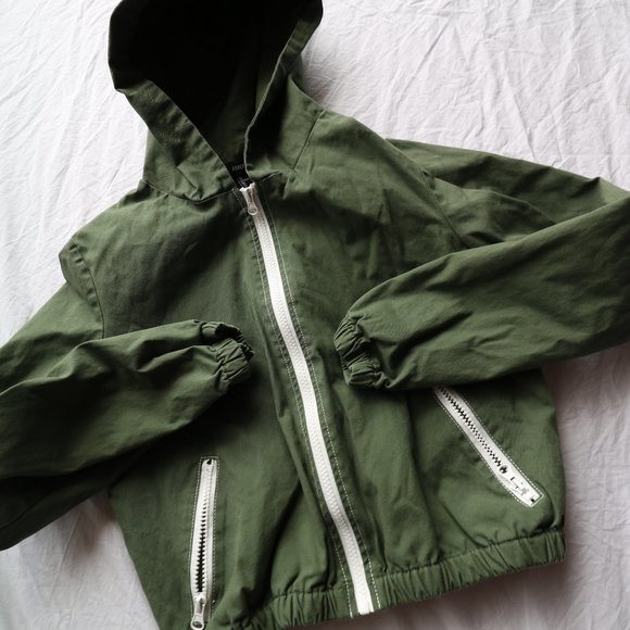 jacket - Picture 2 of 4